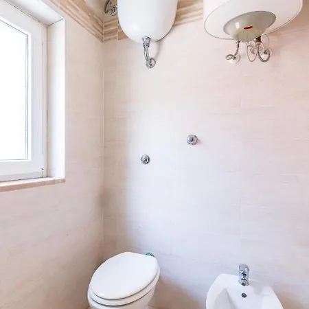Tizzano House - Veliero Appartement