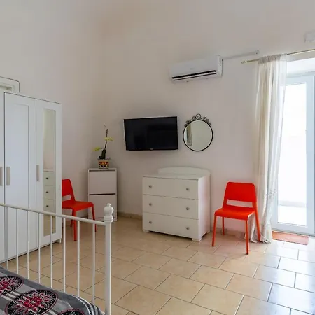 Tizzano House - Veliero Apartment